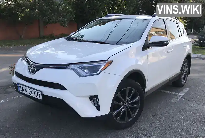 Позашляховик / Кросовер Toyota RAV4 2016 2.49 л. Автомат обл. Київська, Київ - Фото 1/21