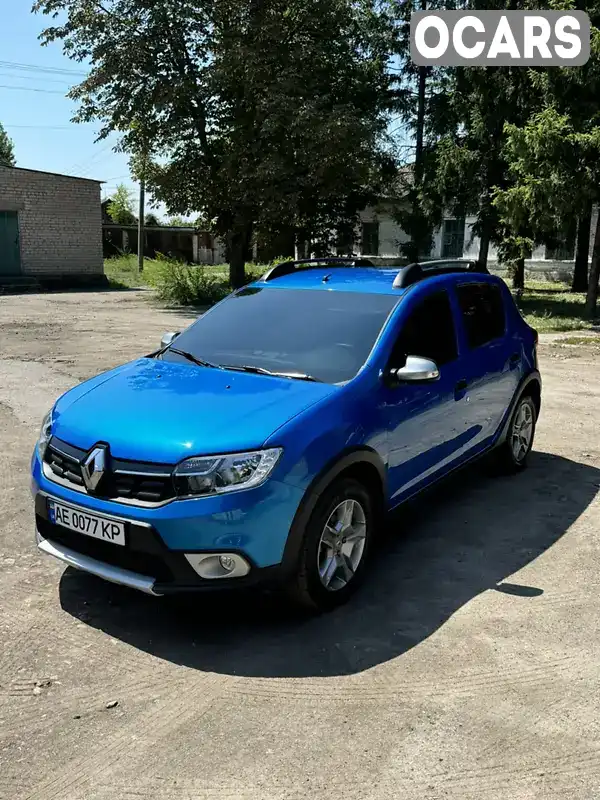 Хетчбек Renault Sandero 2018 0.9 л. Робот обл. Дніпропетровська, Новомосковськ - Фото 1/6