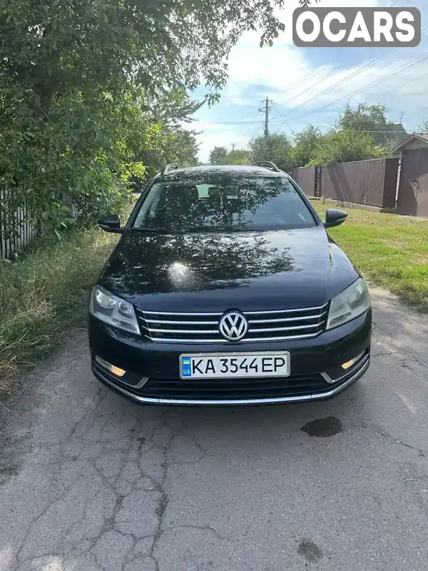 Універсал Volkswagen Passat 2012 1.6 л. Ручна / Механіка обл. Київська, Березань - Фото 1/14