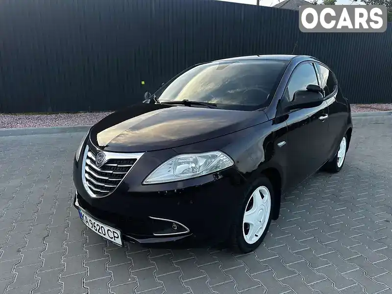 Хэтчбек Lancia Ypsilon 2012 0.88 л. Робот обл. Киевская, Киев - Фото 1/21