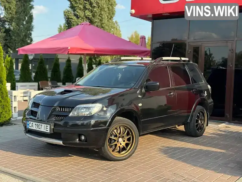 Позашляховик / Кросовер Mitsubishi Outlander 2006 2 л. Ручна / Механіка обл. Черкаська, Черкаси - Фото 1/21