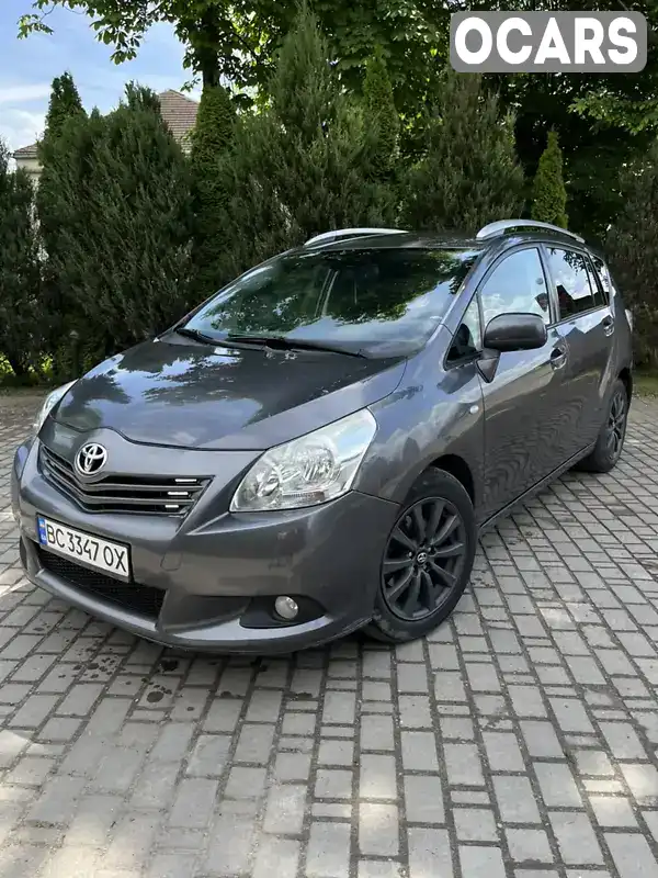 Мінівен Toyota Verso 2009 2 л. Ручна / Механіка обл. Львівська, Самбір - Фото 1/17