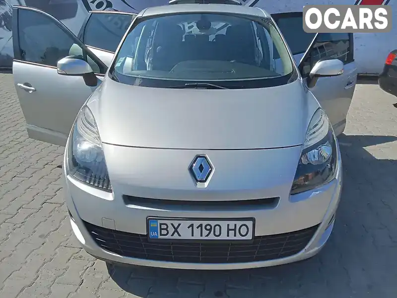 Мінівен Renault Grand Scenic 2011 1.6 л. Ручна / Механіка обл. Хмельницька, Хмельницький - Фото 1/18