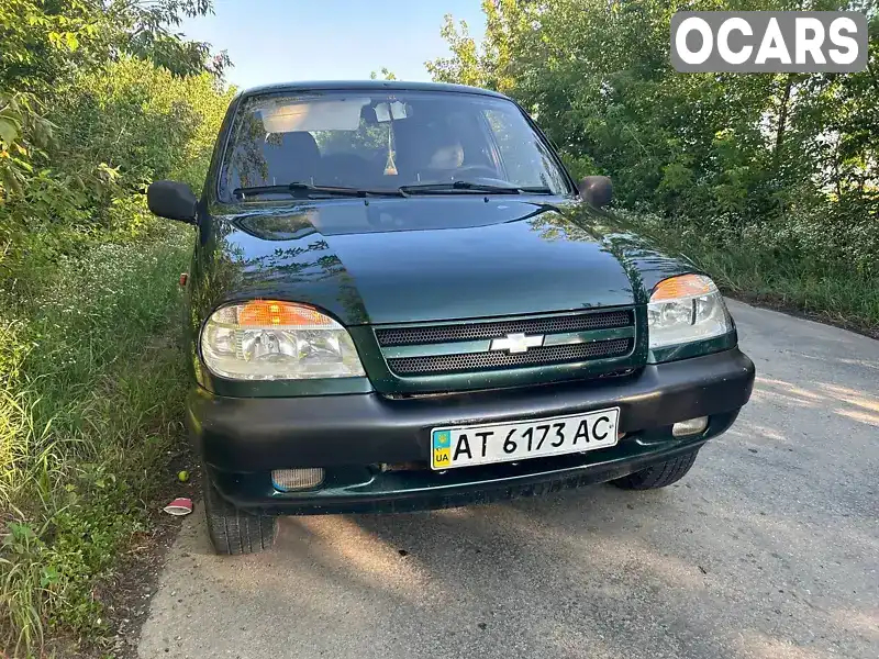 Позашляховик / Кросовер Chevrolet Niva 2005 1.69 л. Ручна / Механіка обл. Івано-Франківська, Тлумач - Фото 1/17