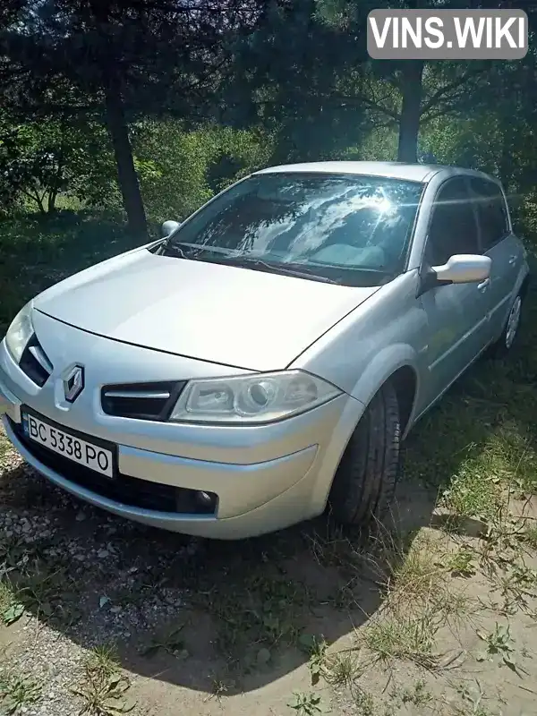 Хэтчбек Renault Megane 2008 1.6 л. Ручная / Механика обл. Львовская, Львов - Фото 1/14