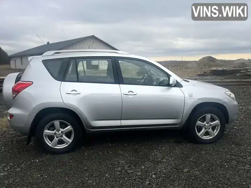 Позашляховик / Кросовер Toyota RAV4 2005 2.2 л. Ручна / Механіка обл. Волинська, Луцьк - Фото 1/21