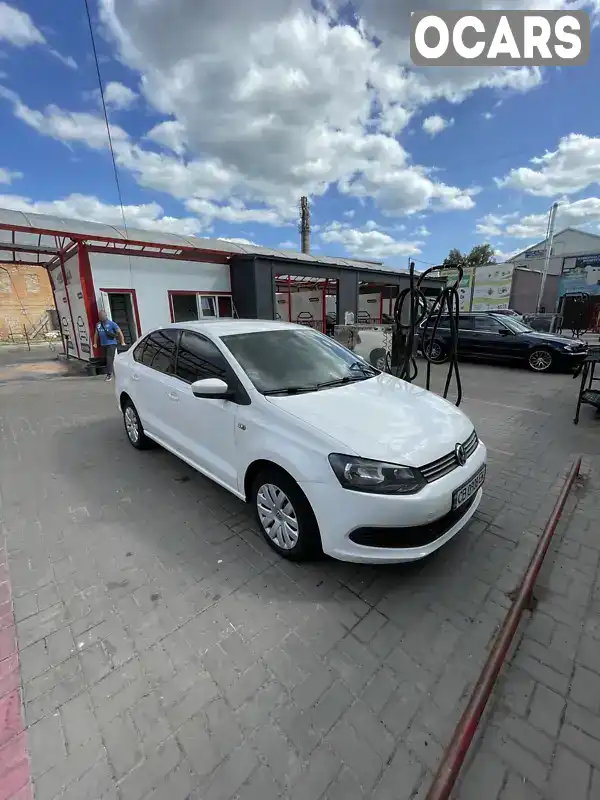 Седан Volkswagen Polo 2011 1.6 л. Автомат обл. Чернігівська, Прилуки - Фото 1/13