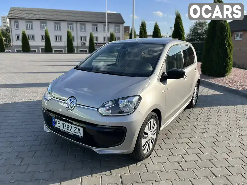 Хэтчбек Volkswagen Up 2014 null_content л. Автомат обл. Винницкая, Винница - Фото 1/21