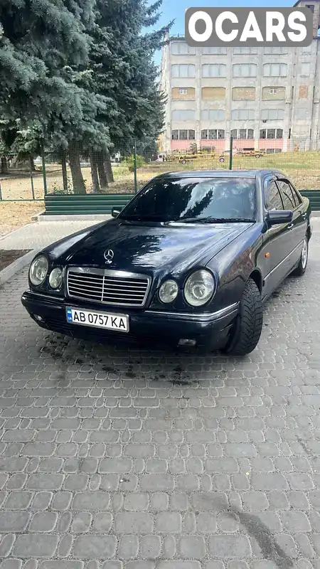 Седан Mercedes-Benz E-Class 1996 3.2 л. Автомат обл. Кіровоградська, Кропивницький (Кіровоград) - Фото 1/8