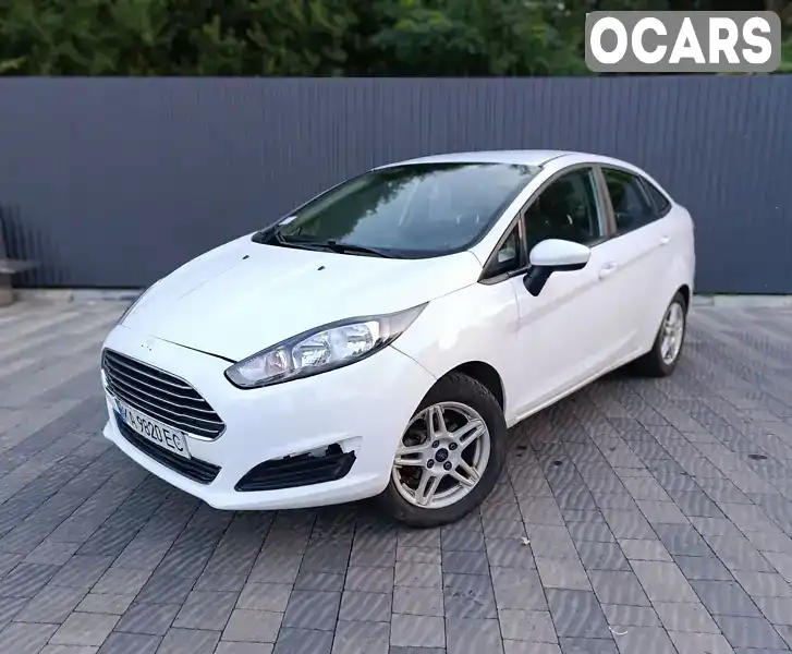 Седан Ford Fiesta 2017 1.6 л. Автомат обл. Закарпатська, Мукачево - Фото 1/21