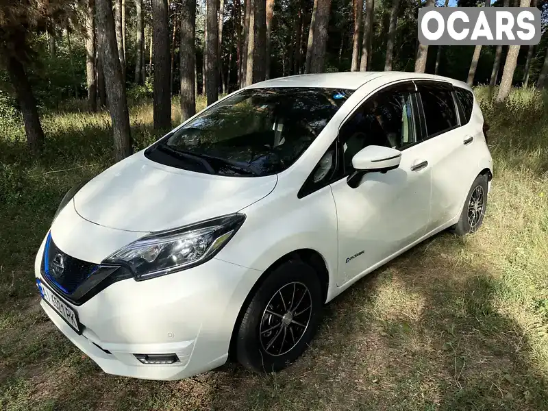 Хэтчбек Nissan Note 2017 1.2 л. Автомат обл. Харьковская, Харьков - Фото 1/11