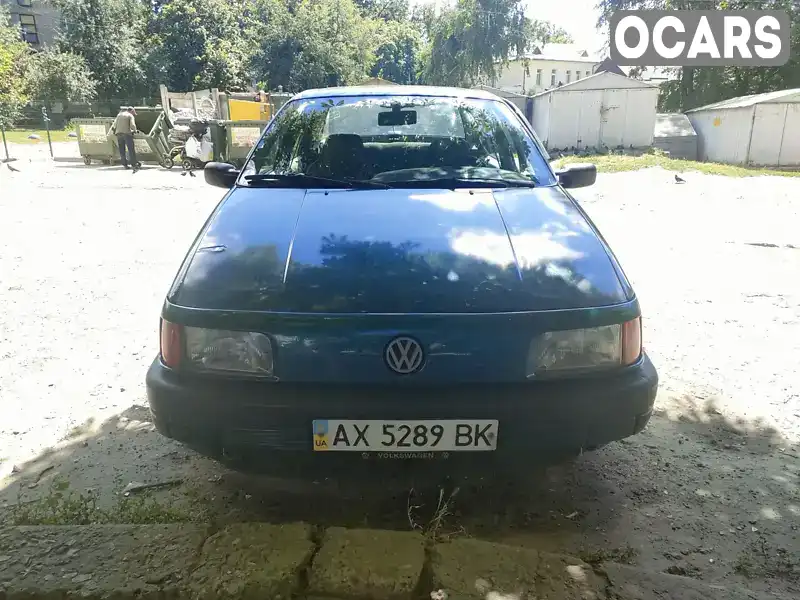 WVWZZZ31ZJE002776 Volkswagen Passat 1988 Седан  Фото 2