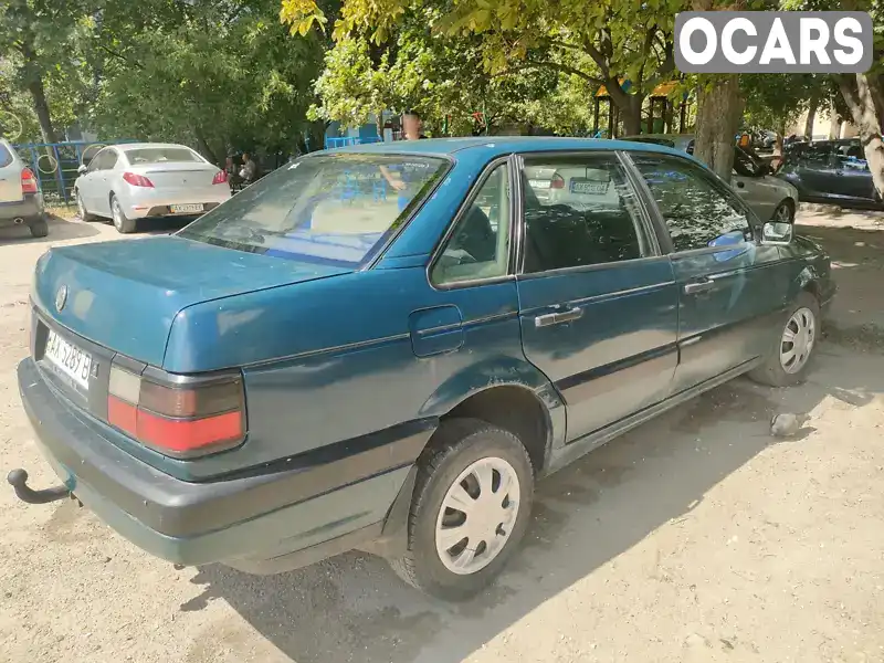 WVWZZZ31ZJE002776 Volkswagen Passat 1988 Седан  Фото 9