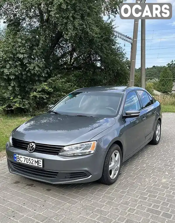 Седан Volkswagen Jetta 2014 1.8 л. Автомат обл. Львівська, Моршин - Фото 1/21