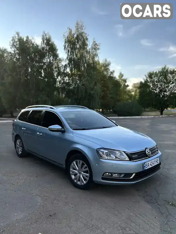 Універсал Volkswagen Passat 2011 1.6 л. Ручна / Механіка обл. Кіровоградська, Новоукраїнка - Фото 1/8