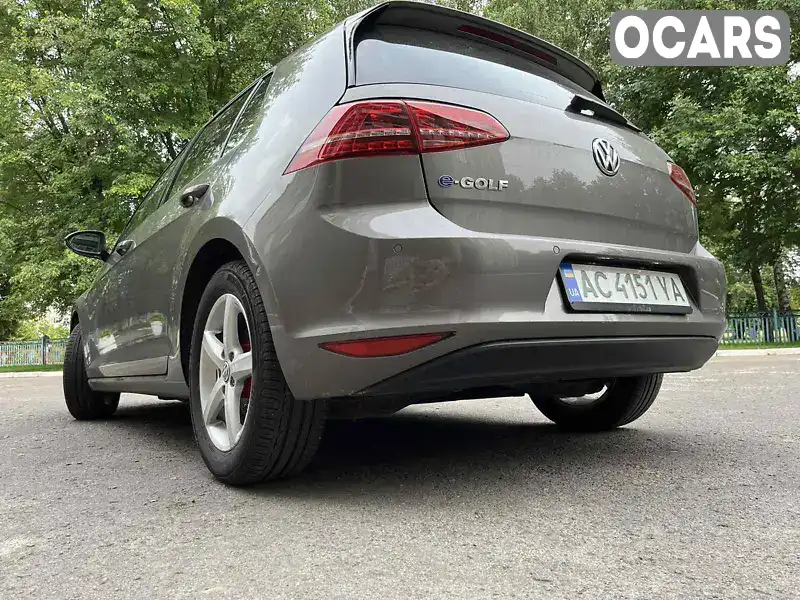 Хэтчбек Volkswagen e-Golf 2015 null_content л. Автомат обл. Волынская, Ковель - Фото 1/16