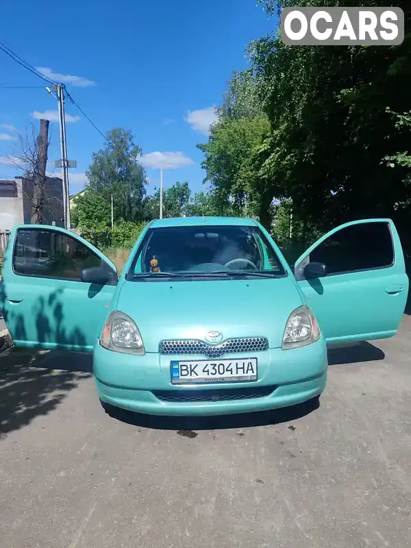 Хетчбек Toyota Yaris 2000 1 л. Ручна / Механіка обл. Рівненська, Костопіль - Фото 1/21