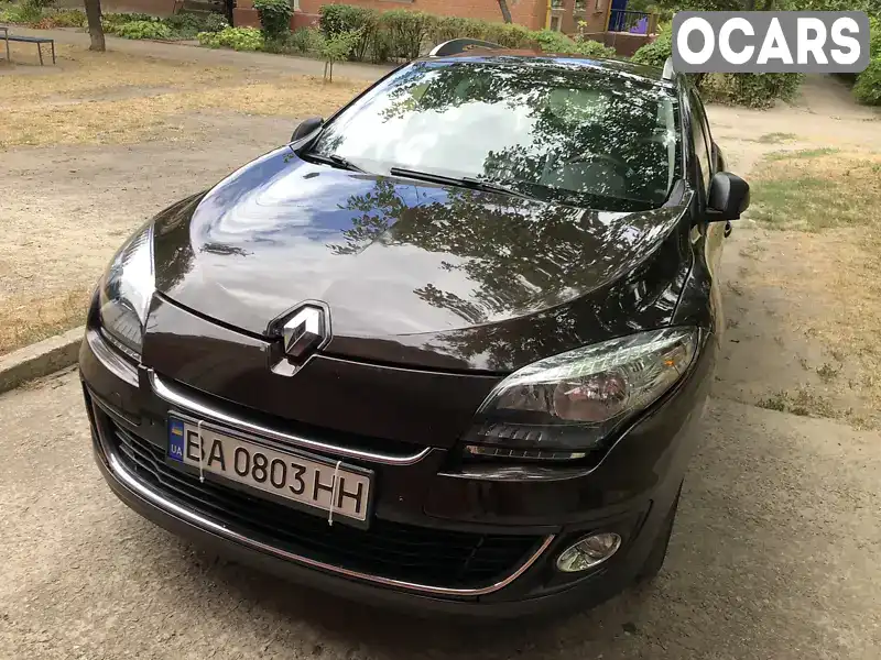 Універсал Renault Megane 2013 1.6 л. Ручна / Механіка обл. Кіровоградська, Олександрія - Фото 1/18