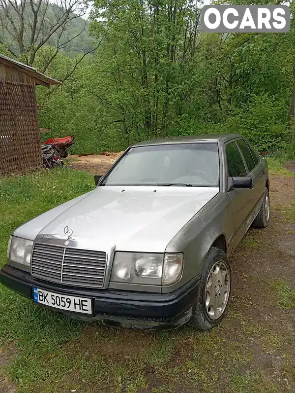 Седан Mercedes-Benz E-Class 1987 null_content л. Ручна / Механіка обл. Івано-Франківська, Косів - Фото 1/5