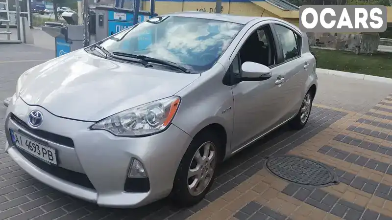 Хэтчбек Toyota Prius C 2012 1.5 л. Автомат обл. Киевская, Киев - Фото 1/21