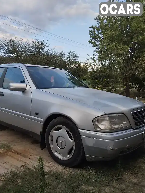 Седан Mercedes-Benz C-Class 1995 2 л. Ручна / Механіка обл. Одеська, Білгород-Дністровський - Фото 1/9