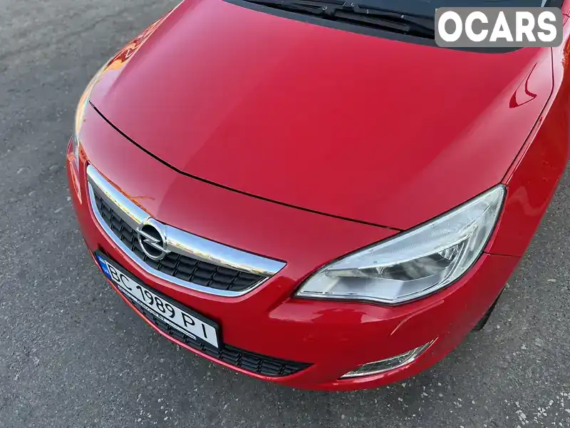 W0LPE6EG9A8036943 Opel Astra 2010 Хетчбек 1.69 л. Фото 2