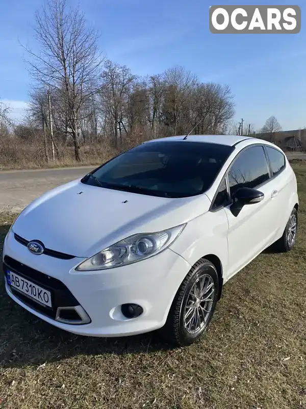 Хетчбек Ford Fiesta 2010 1.56 л. Ручна / Механіка обл. Вінницька, Жмеринка - Фото 1/17