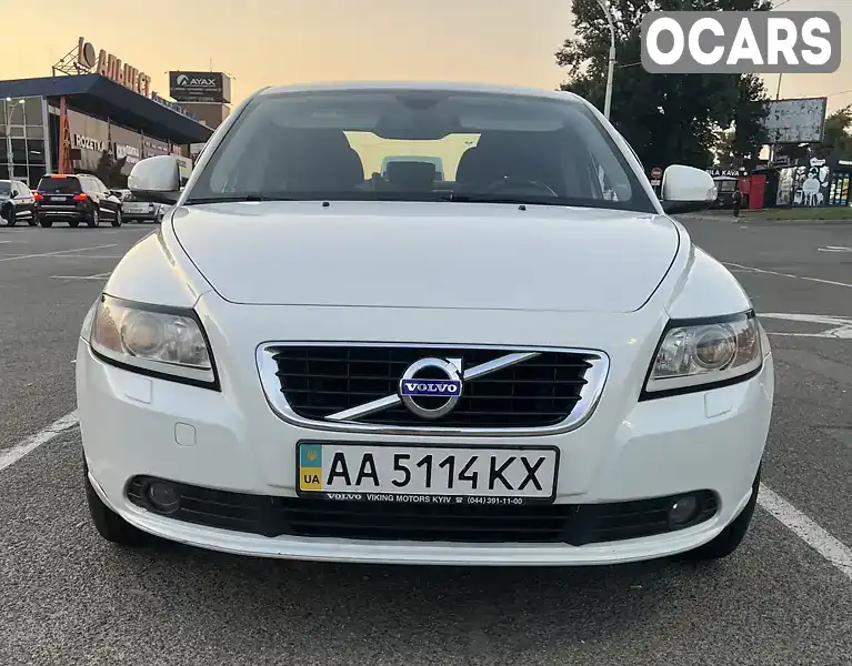 Седан Volvo S40 2011 2 л. Автомат обл. Киевская, Киев - Фото 1/21