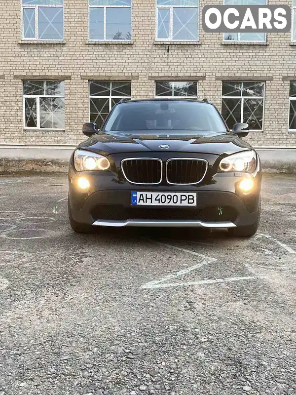 Позашляховик / Кросовер BMW X1 2012 2 л. Автомат обл. Харківська, Харків - Фото 1/21