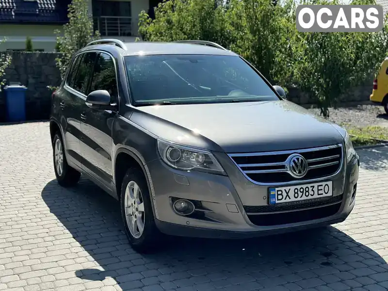 Внедорожник / Кроссовер Volkswagen Tiguan 2010 2 л. Автомат обл. Хмельницкая, Староконстантинов - Фото 1/21