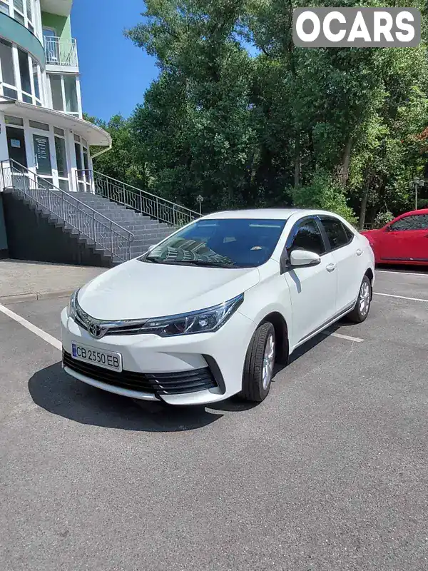 Седан Toyota Corolla 2017 1.33 л. Ручна / Механіка обл. Чернігівська, Чернігів - Фото 1/17