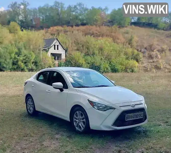 Седан Toyota Yaris 2016 1.5 л. Автомат обл. Винницкая, Пищанка - Фото 1/21