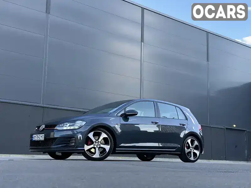 Хетчбек Volkswagen Golf GTI 2018 2 л. Автомат обл. Київська, Київ - Фото 1/21