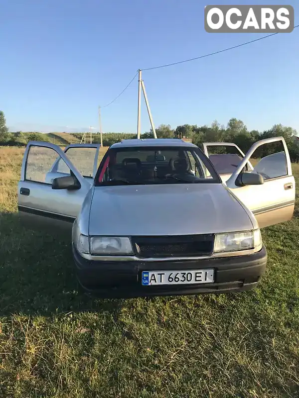 Седан Opel Vectra 1991 1.6 л. Ручна / Механіка обл. Івано-Франківська, Калуш - Фото 1/16