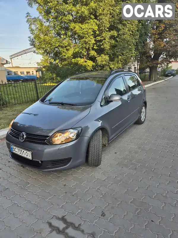 Хетчбек Volkswagen Golf Plus 2009 2 л. Ручна / Механіка обл. Львівська, Самбір - Фото 1/20