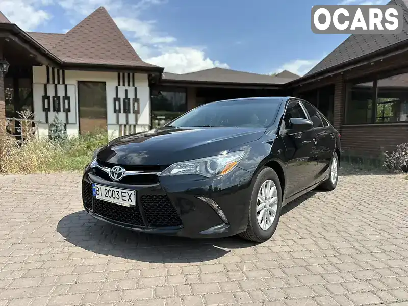 Седан Toyota Camry 2016 2.49 л. Автомат обл. Полтавська, Кременчук - Фото 1/17