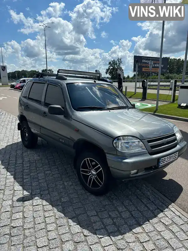 Позашляховик / Кросовер Chevrolet Niva 2004 1.69 л. Ручна / Механіка обл. Дніпропетровська, Кам'янське (Дніпродзержинськ) - Фото 1/13