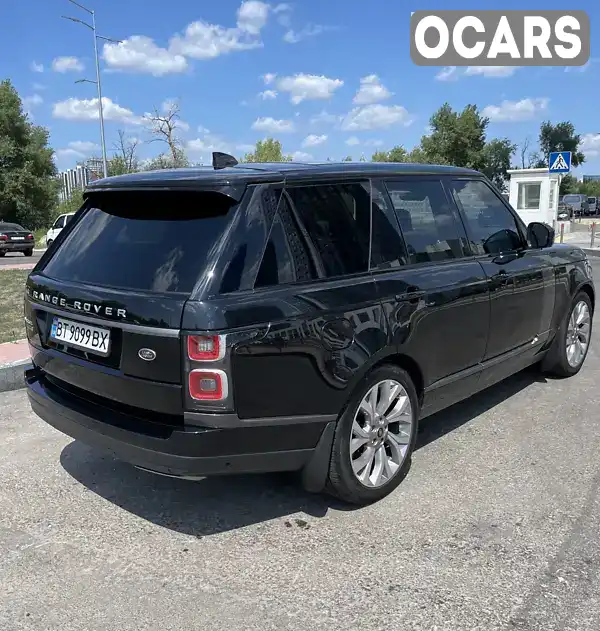 SALGA2BJ5JA380826 Land Rover Range Rover 2018 Позашляховик / Кросовер 4.37 л. Фото 2