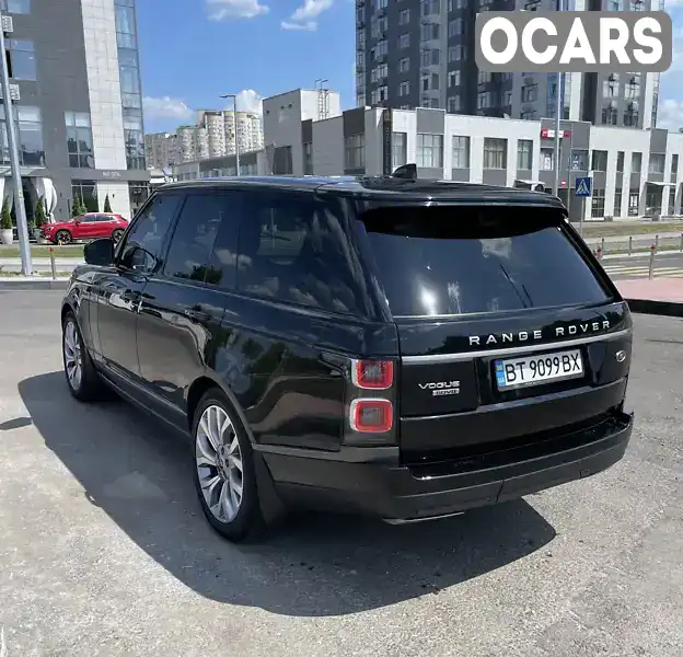 SALGA2BJ5JA380826 Land Rover Range Rover 2018 Позашляховик / Кросовер 4.37 л. Фото 3