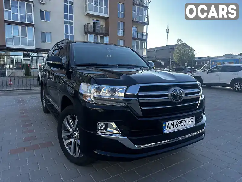 Позашляховик / Кросовер Toyota Land Cruiser 2019 4.5 л. Автомат обл. Житомирська, Житомир - Фото 1/21