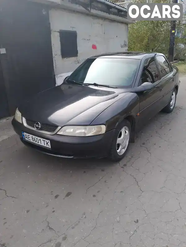 Седан Opel Vectra 1996 1.6 л. Ручна / Механіка обл. Полтавська, Кременчук - Фото 1/12