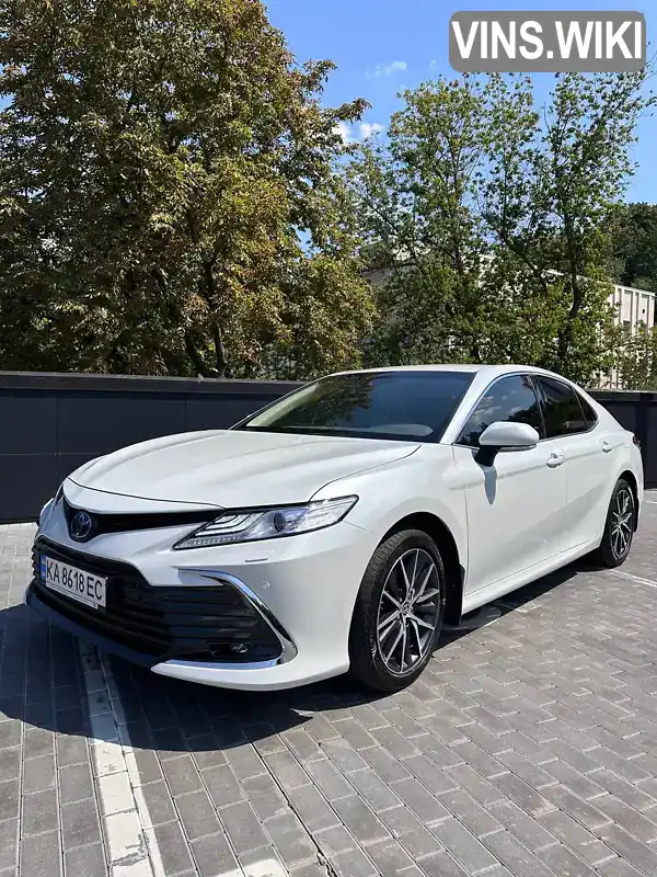 Седан Toyota Camry 2021 2.49 л. Варіатор обл. Київська, Київ - Фото 1/21