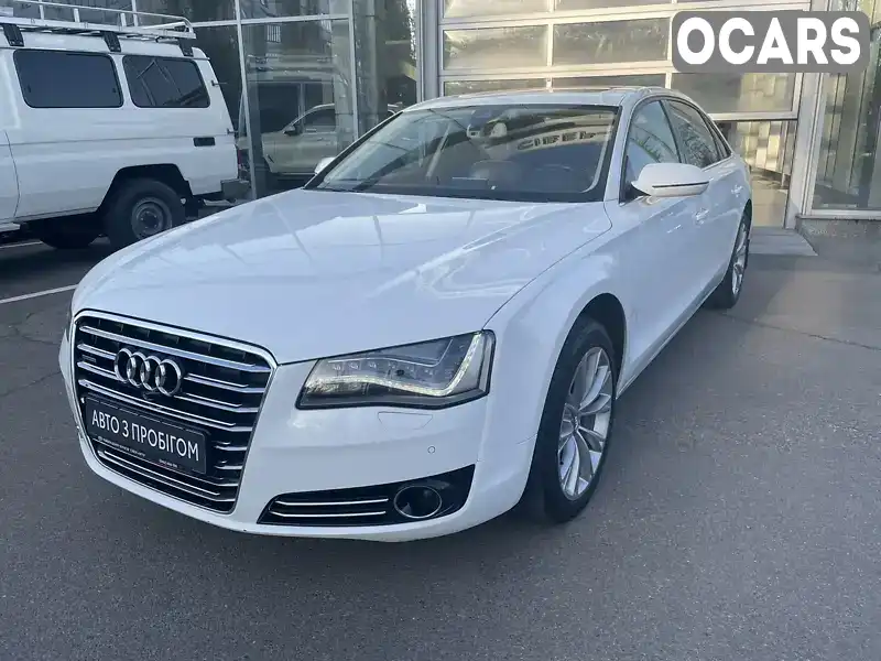 Седан Audi A8 2012 3 л. Автомат обл. Чернігівська, Чернігів - Фото 1/21