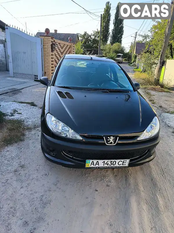 Седан Peugeot 206 2006 1.36 л. Ручная / Механика обл. Житомирская, Житомир - Фото 1/4