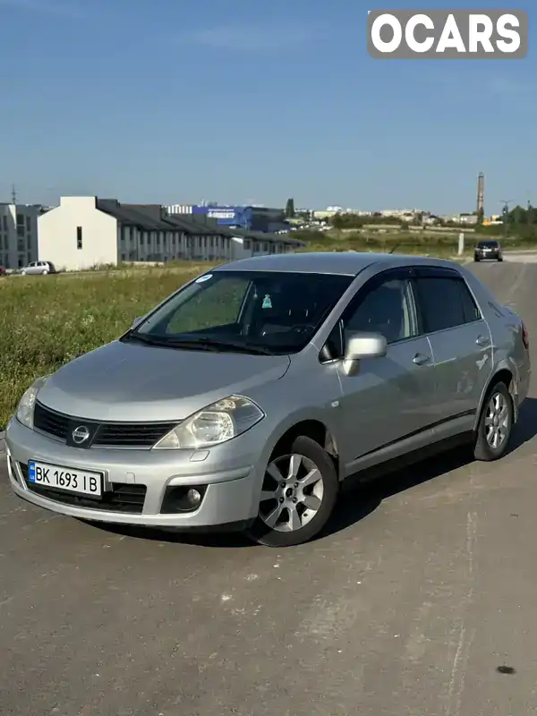 Седан Nissan TIIDA 2008 1.6 л. Автомат обл. Рівненська, Рівне - Фото 1/21