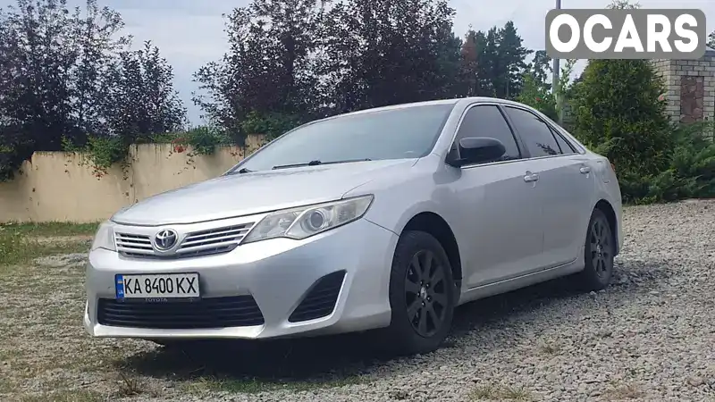 Седан Toyota Camry 2014 2.49 л. Автомат обл. Київська, Біла Церква - Фото 1/14