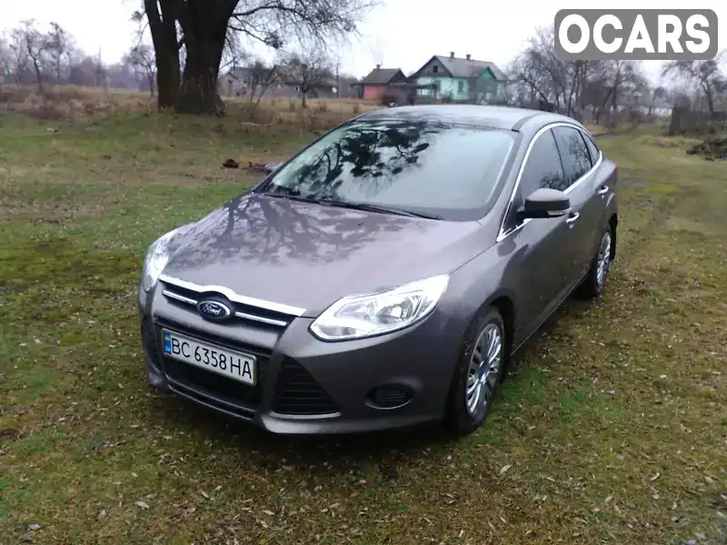 Седан Ford Focus 2013 1 л. Ручна / Механіка обл. Львівська, Червоноград - Фото 1/10