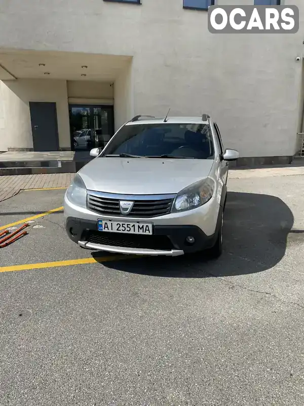 Позашляховик / Кросовер Dacia Sandero StepWay 2010 1.6 л. Ручна / Механіка обл. Київська, Київ - Фото 1/21