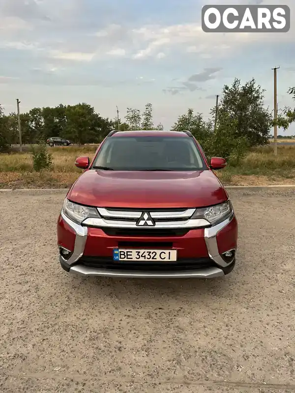 Позашляховик / Кросовер Mitsubishi Outlander 2015 2.36 л. Варіатор обл. Миколаївська, Вознесенськ - Фото 1/14