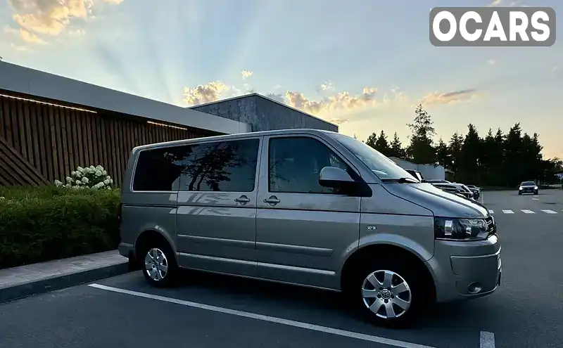 Мінівен Volkswagen Multivan 2010 1.98 л. Ручна / Механіка обл. Київська, Київ - Фото 1/21